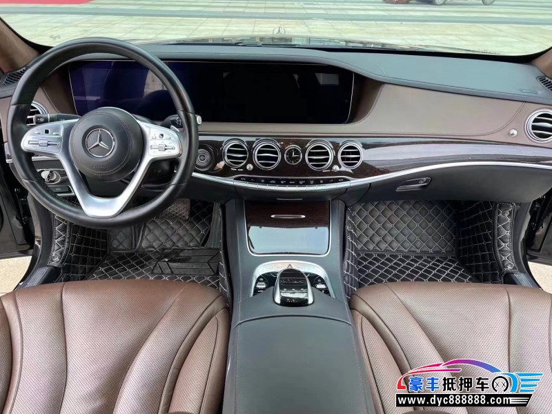 18年奔驰S级轿车抵押车出售