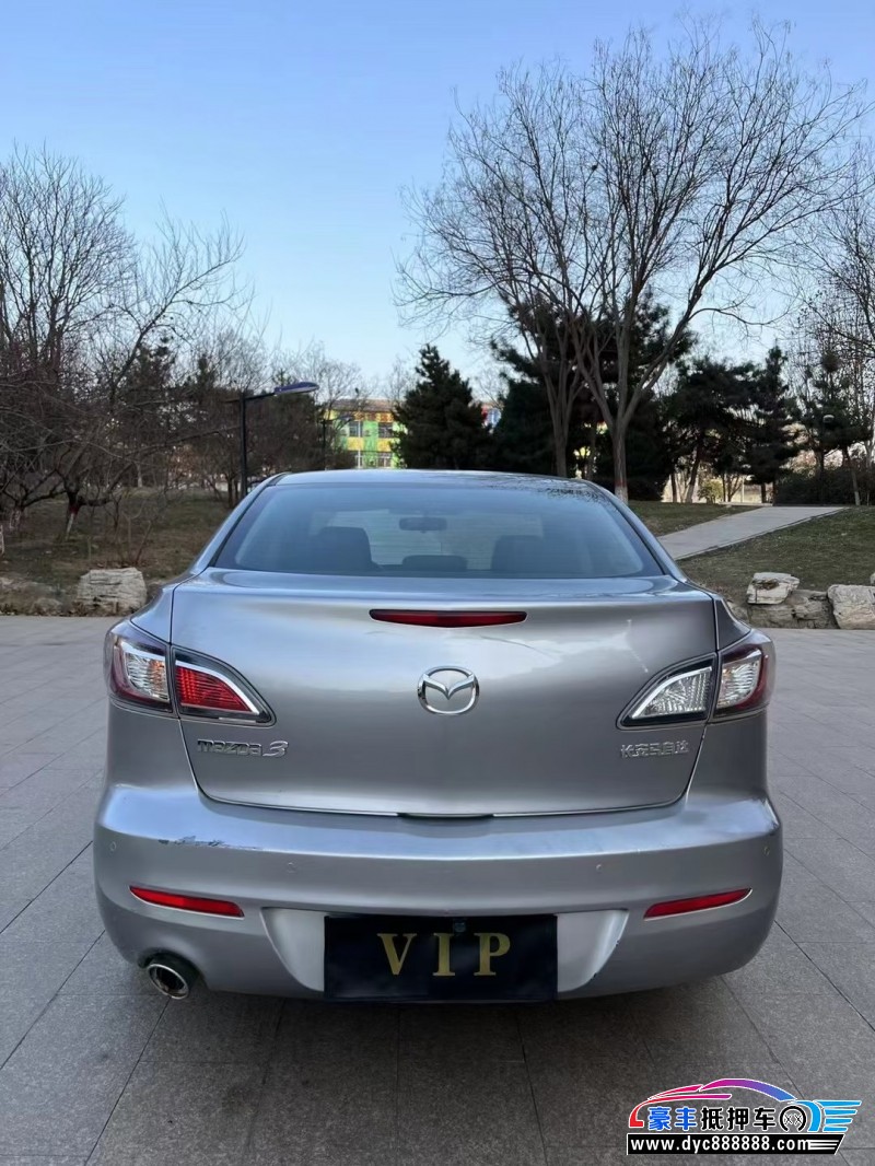 13年马自达3星骋轿车抵押车出售