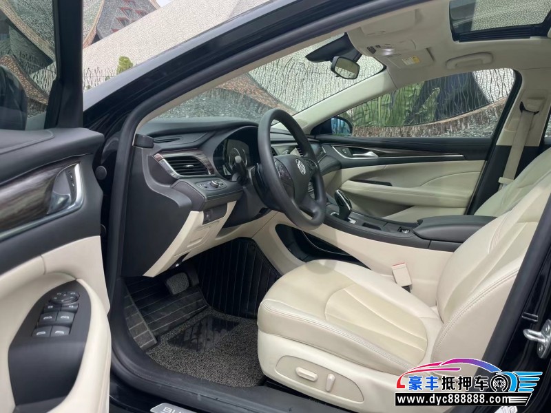 19年别克君越轿车抵押车出售