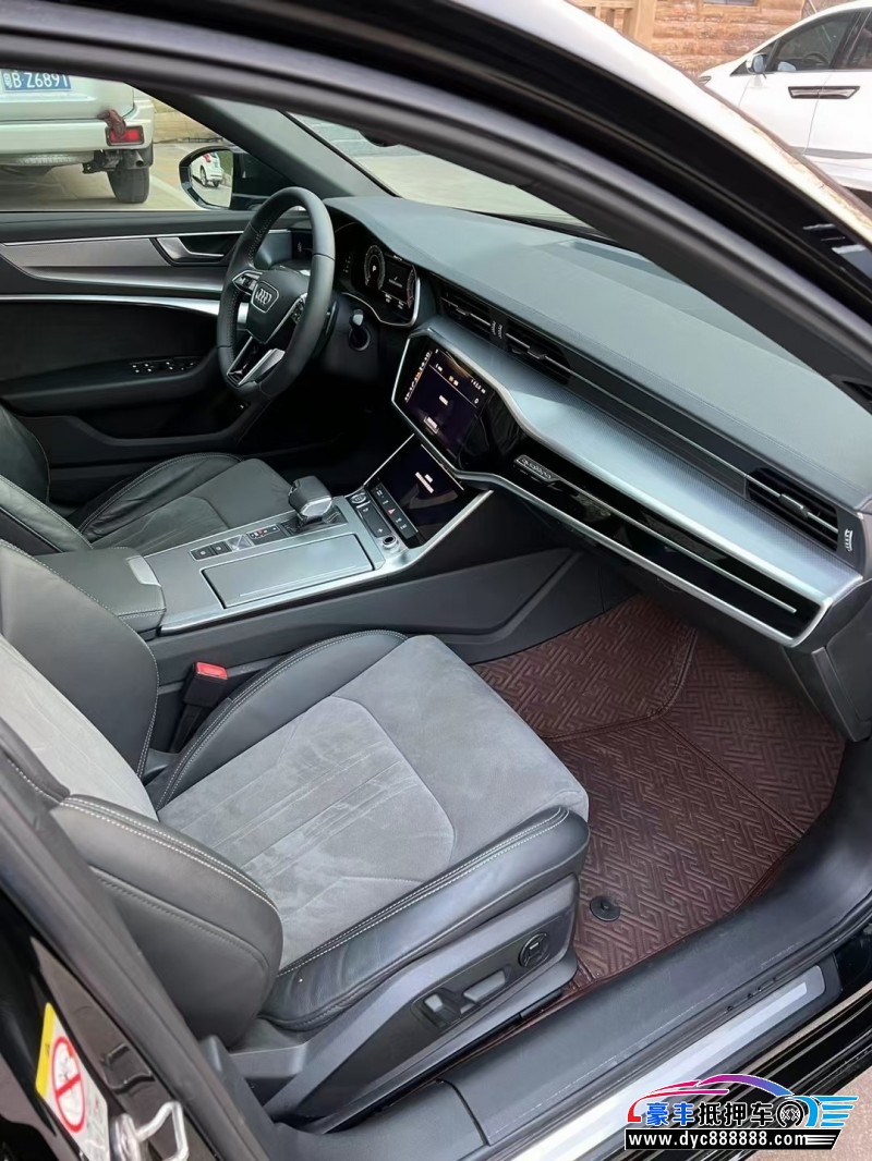 19年奥迪A6L轿车抵押车出售