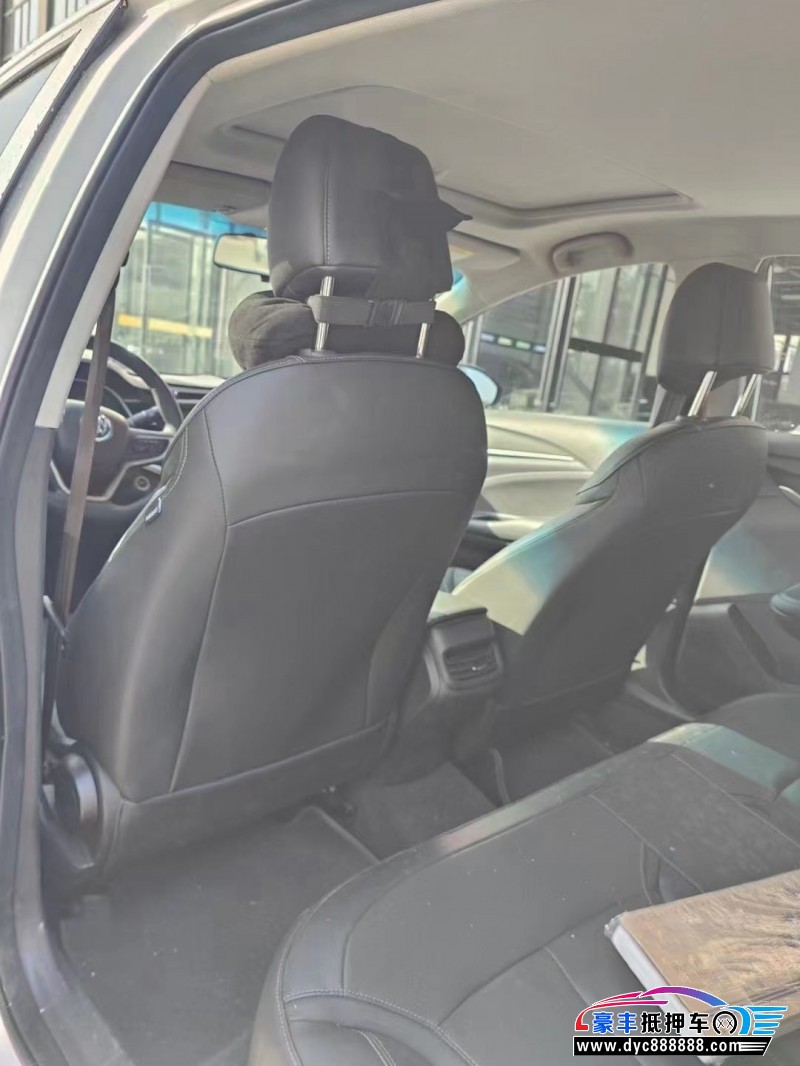 22年别克英朗轿车抵押车出售