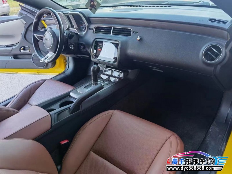 11年雪佛兰科迈罗轿车抵押车出售