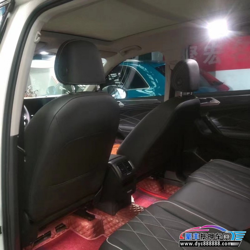 21年大众途观轿车抵押车出售