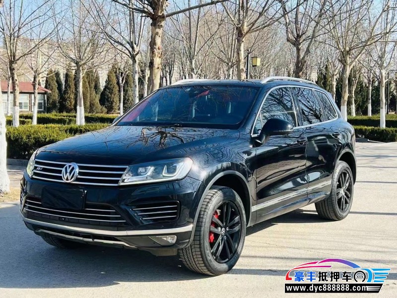 16年大众途锐轿车抵押车出售