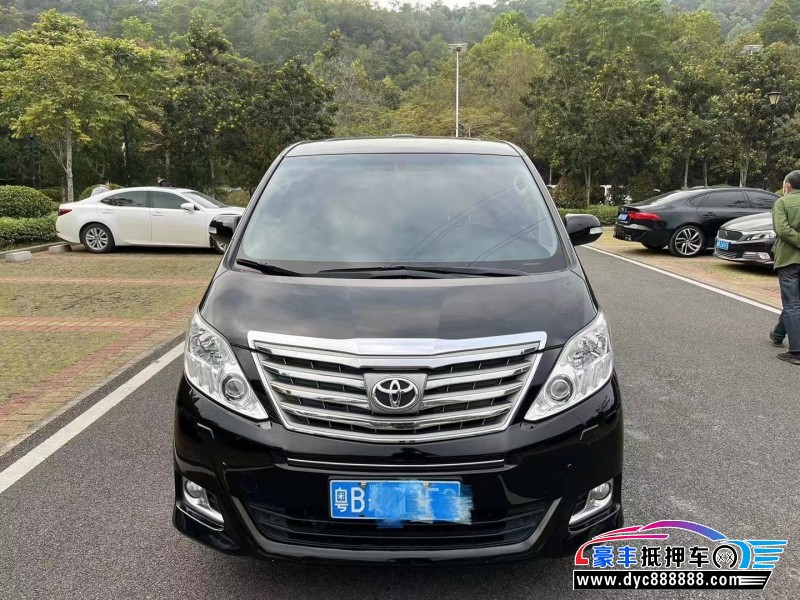 13年丰田埃尔法轿车抵押车出售