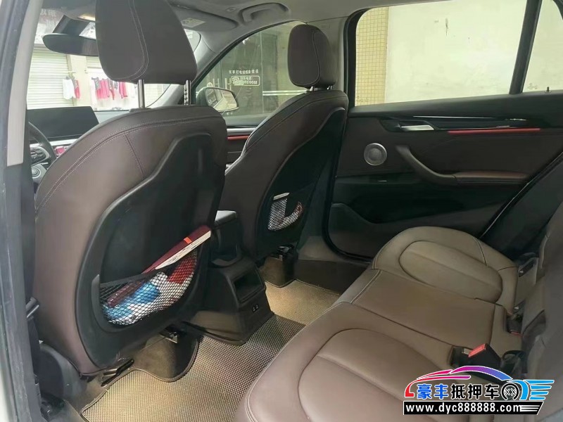 21年宝马X1轿车抵押车出售