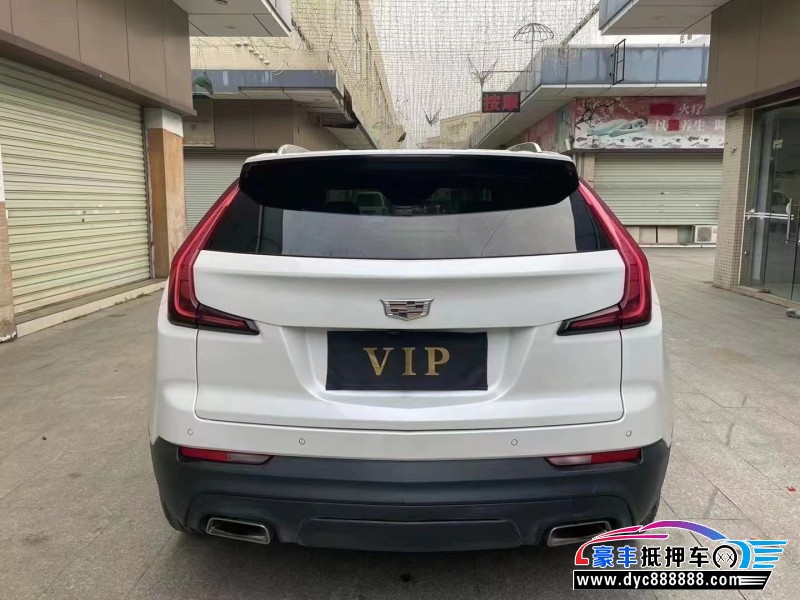 20年凯迪拉克XT4轿车抵押车出售
