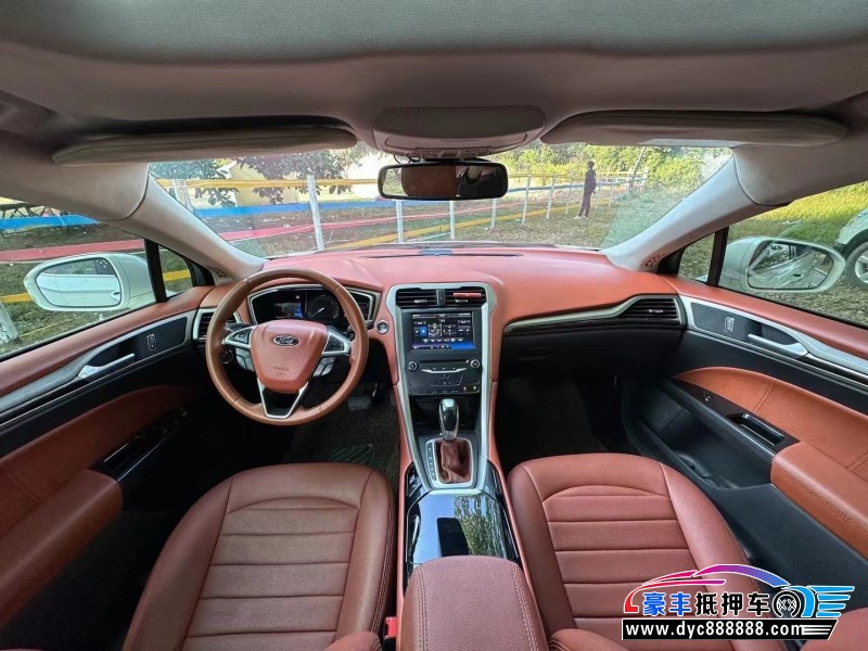 13年福特蒙迪欧轿车抵押车出售