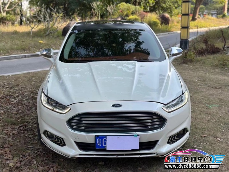 13年福特蒙迪欧轿车抵押车出售