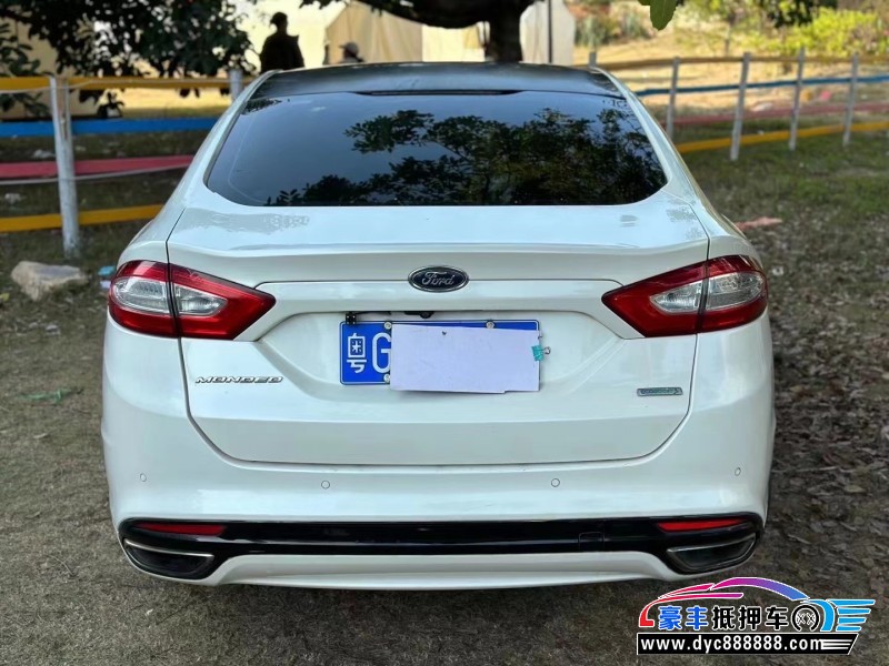 13年福特蒙迪欧轿车抵押车出售