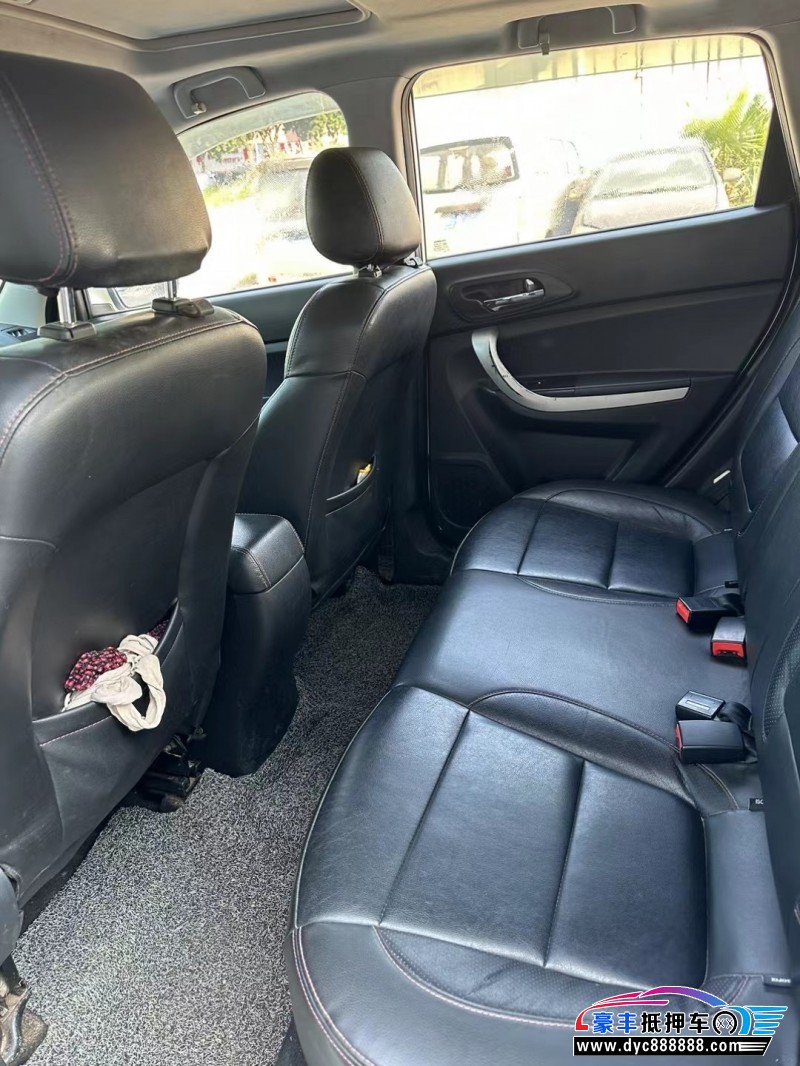 15年长安CS35轿车抵押车出售