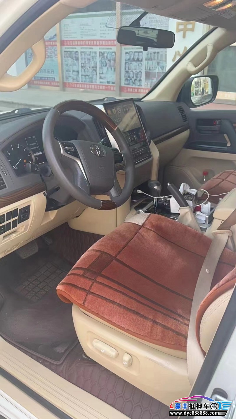 16年丰田兰德酷路泽SUV抵押车出售