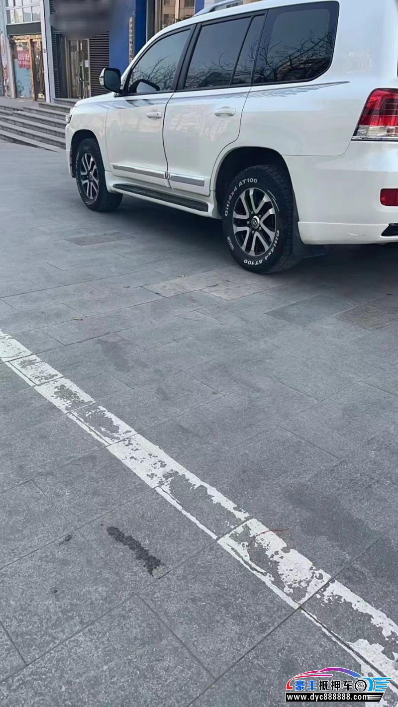 16年丰田兰德酷路泽SUV抵押车出售