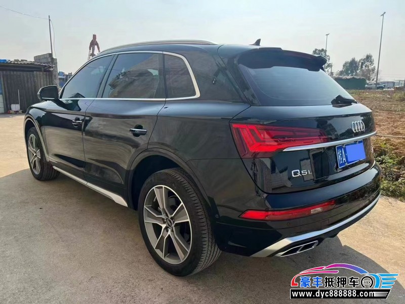 22年奥迪Q5SUV抵押车出售