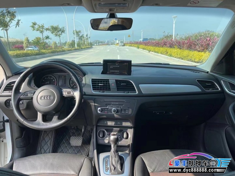 17年奥迪Q3轿车抵押车出售