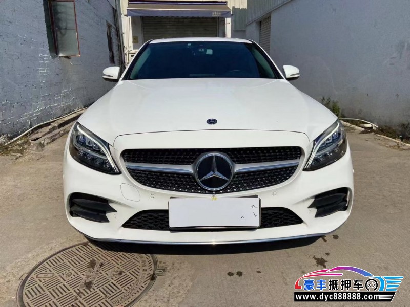 20年奔驰C轿车抵押车出售