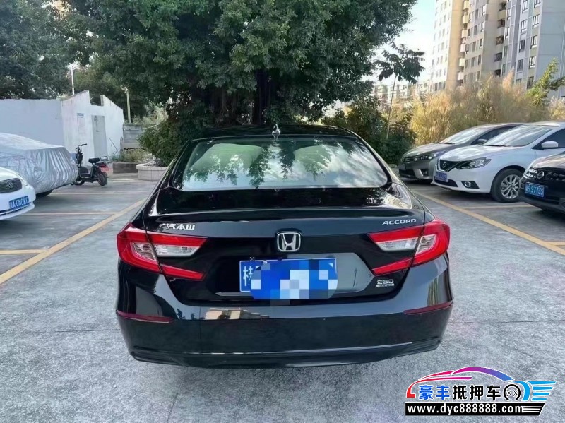 19年本田雅阁轿车抵押车出售