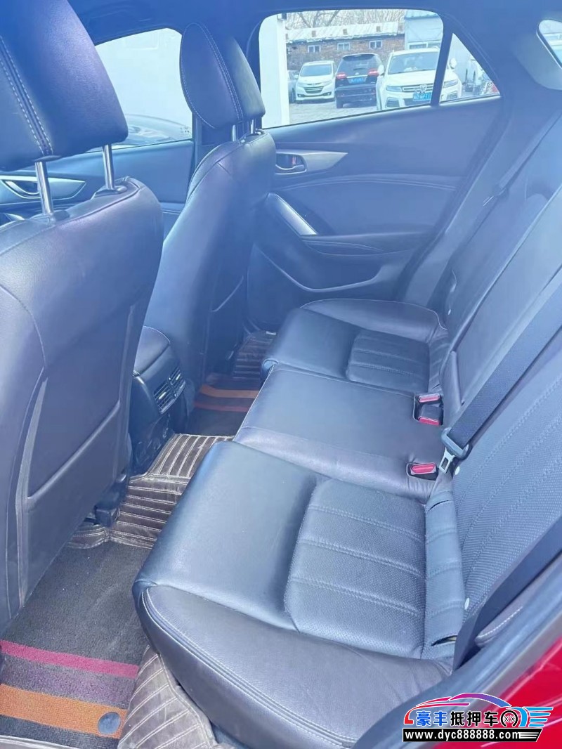 18年马自达CX-4轿车抵押车出售