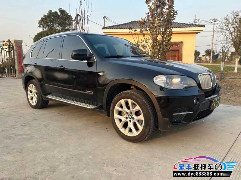 13年宝马X5轿车抵押车出售