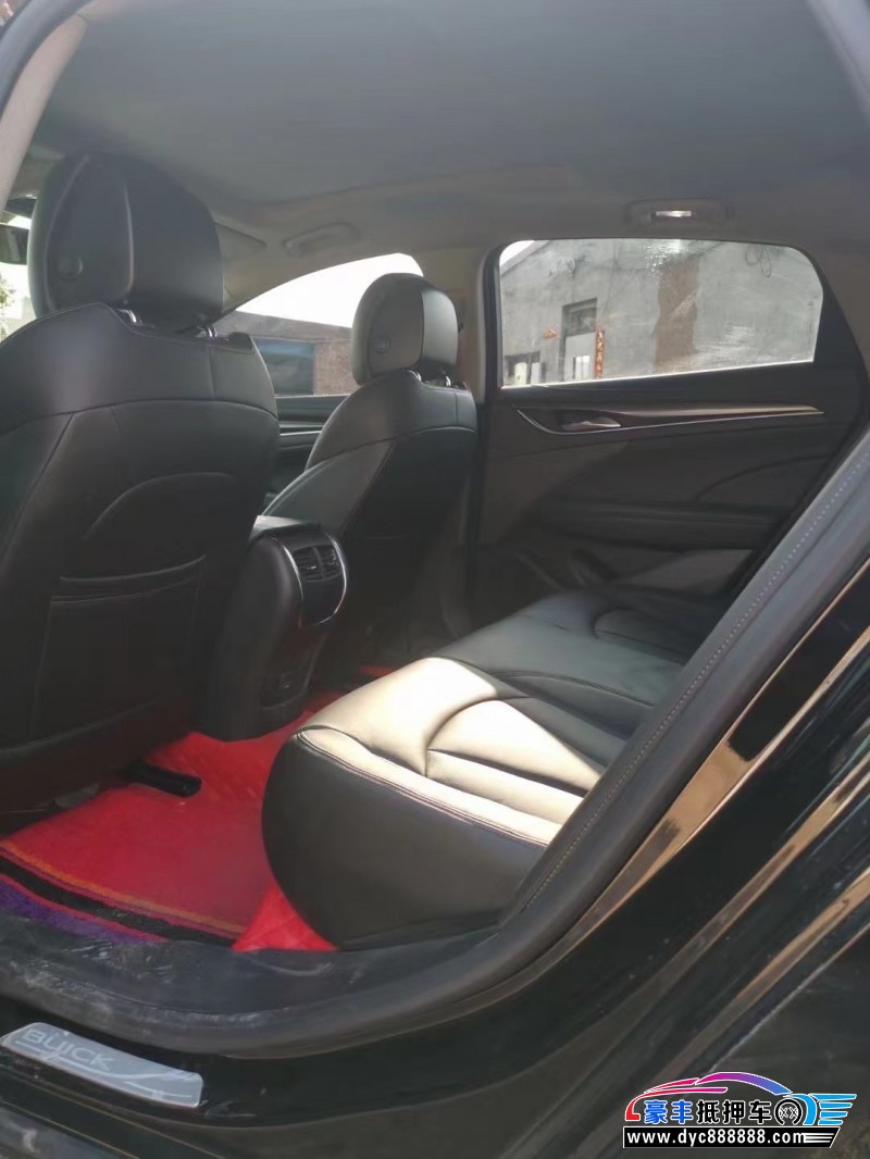 19年别克君越轿车抵押车出售