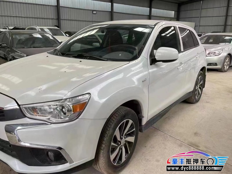 17年三菱劲炫SUV抵押车出售