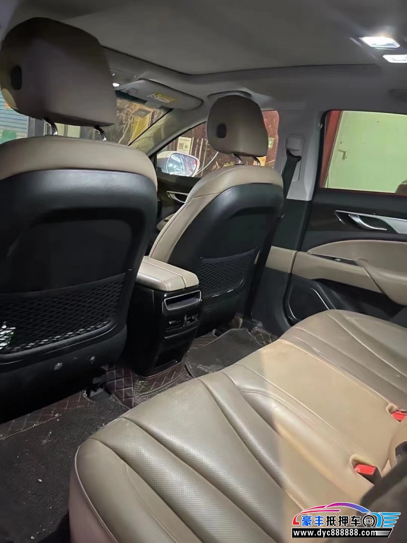 19年吉利博瑞轿车抵押车出售