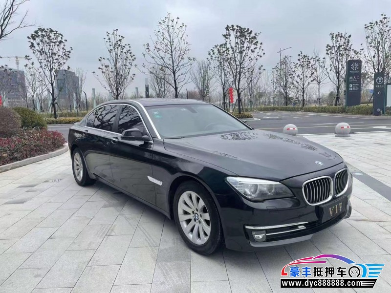 15年宝马7系轿车抵押车出售