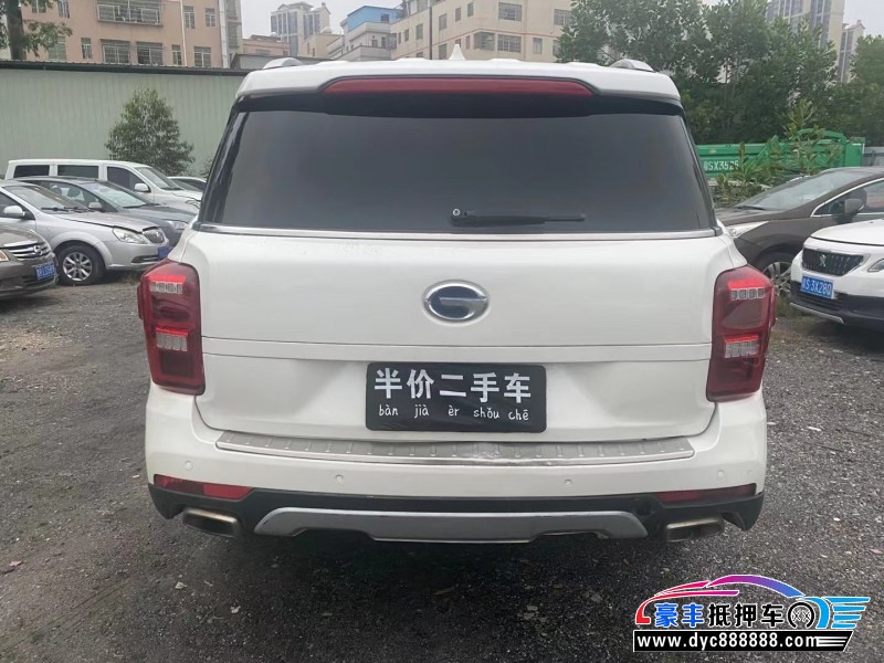 17年传祺GS8轿车抵押车出售