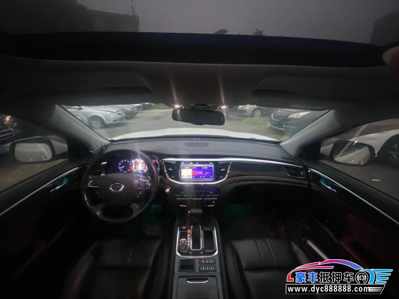 17年传祺GS8轿车抵押车出售