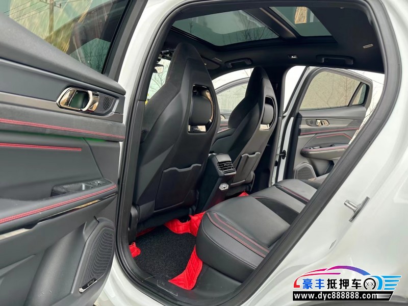 21年领克05轿车抵押车出售