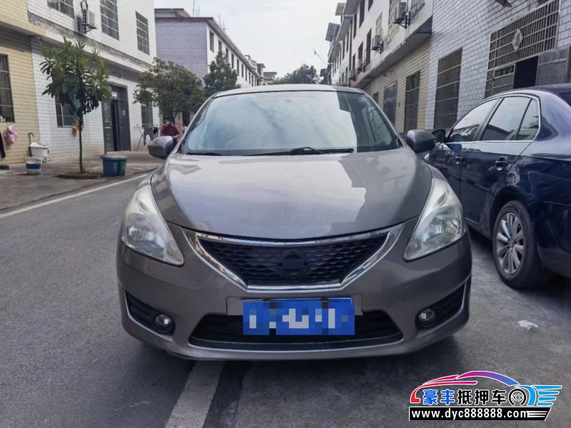 14年日产骐达轿车抵押车出售