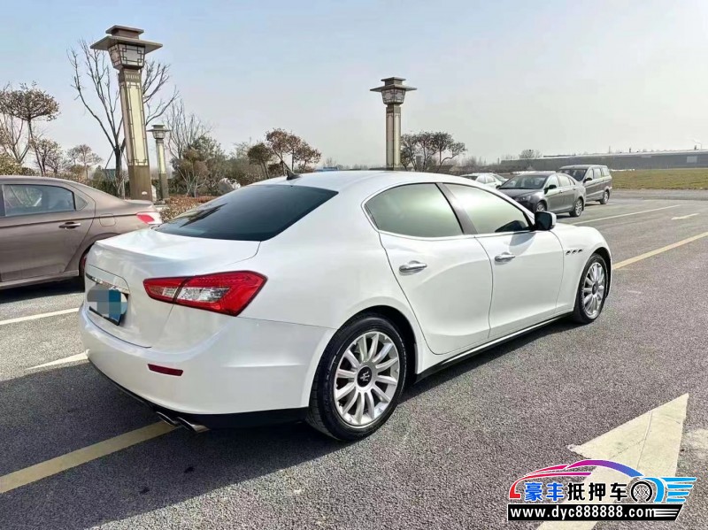 17年玛莎拉蒂Ghibli轿车抵押车出售