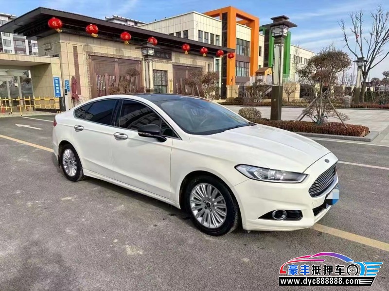 15年福特蒙迪欧轿车抵押车出售
