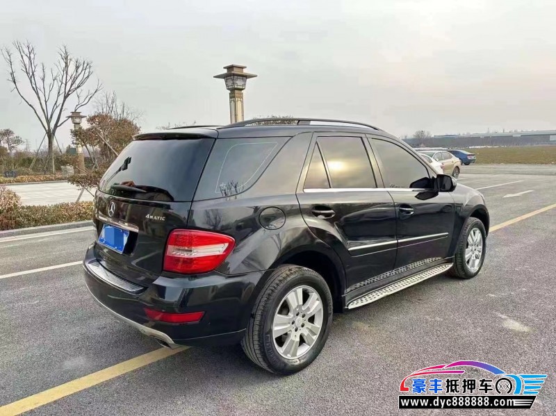 09年奔驰ML轿车抵押车出售