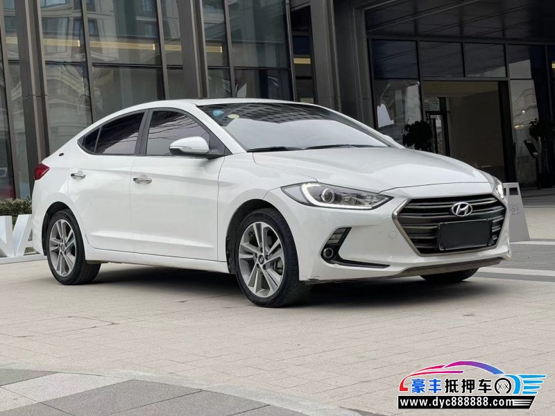 17年现代领动轿车抵押车出售