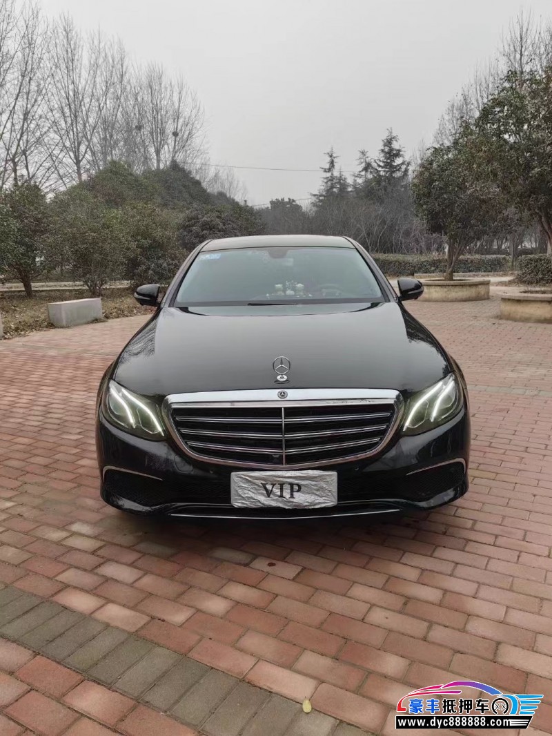 18年奔驰E轿车抵押车出售
