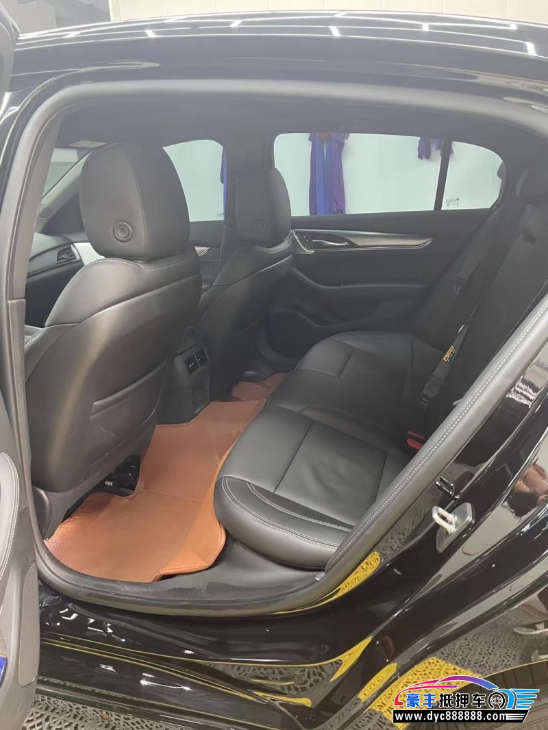 22年凯迪拉克CT5轿车抵押车出售