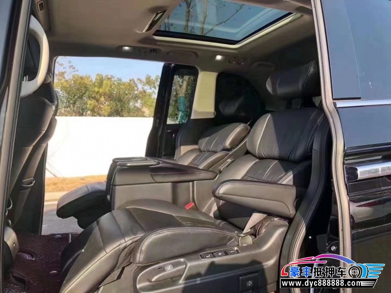 16年本田艾力绅轿车抵押车出售