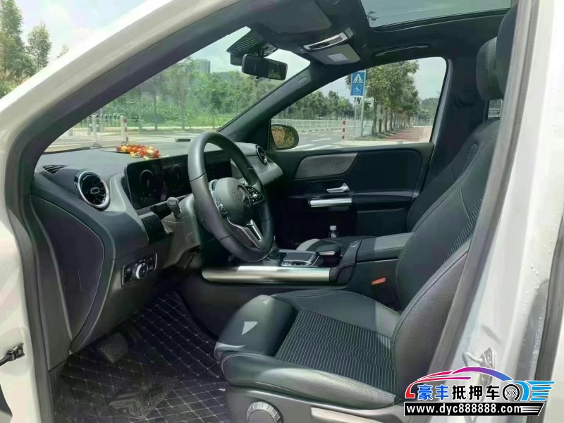 20年奔驰B轿车抵押车出售