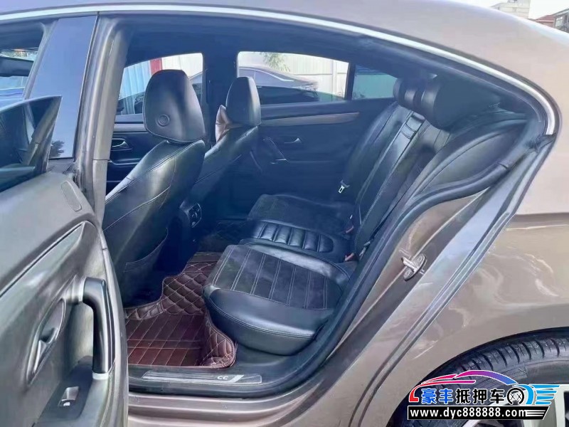 14年大众CC轿车抵押车出售