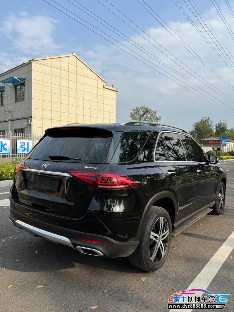 20年奔驰GLE轿车抵押车出售