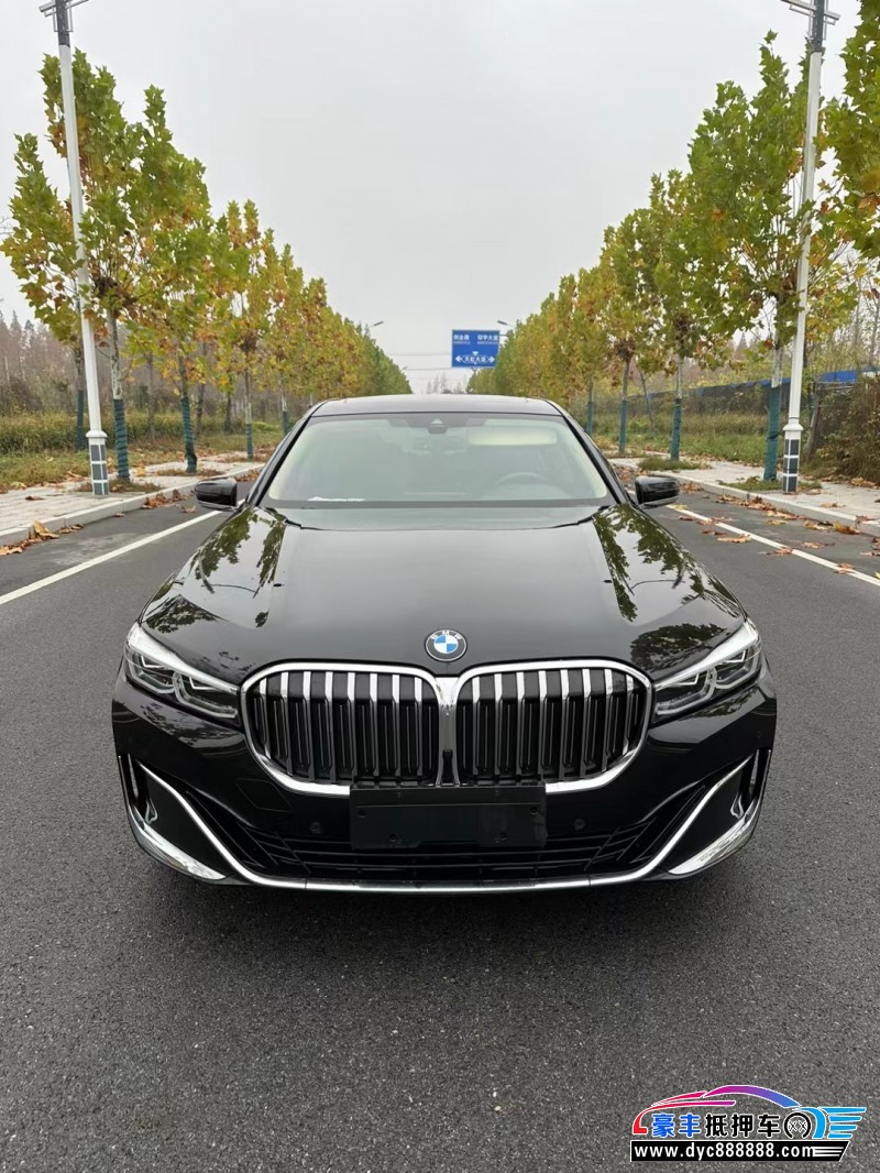 20年宝马7系轿车抵押车出售