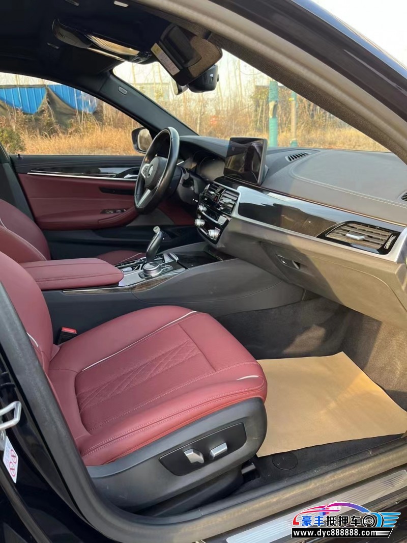 21年宝马5系轿车抵押车出售