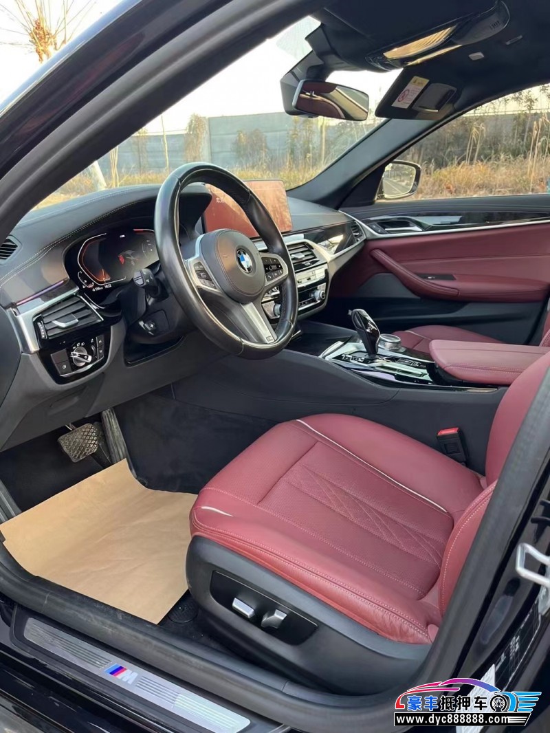 21年宝马5系轿车抵押车出售