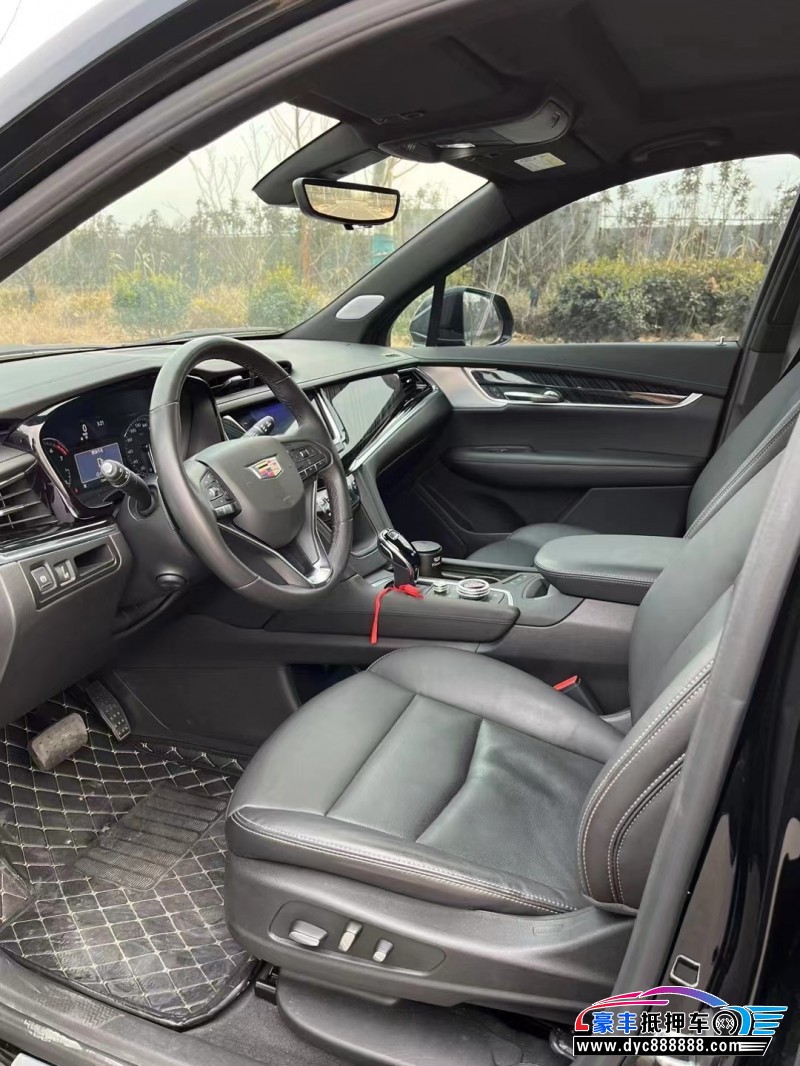 21年凯迪拉克xt6轿车抵押车出售