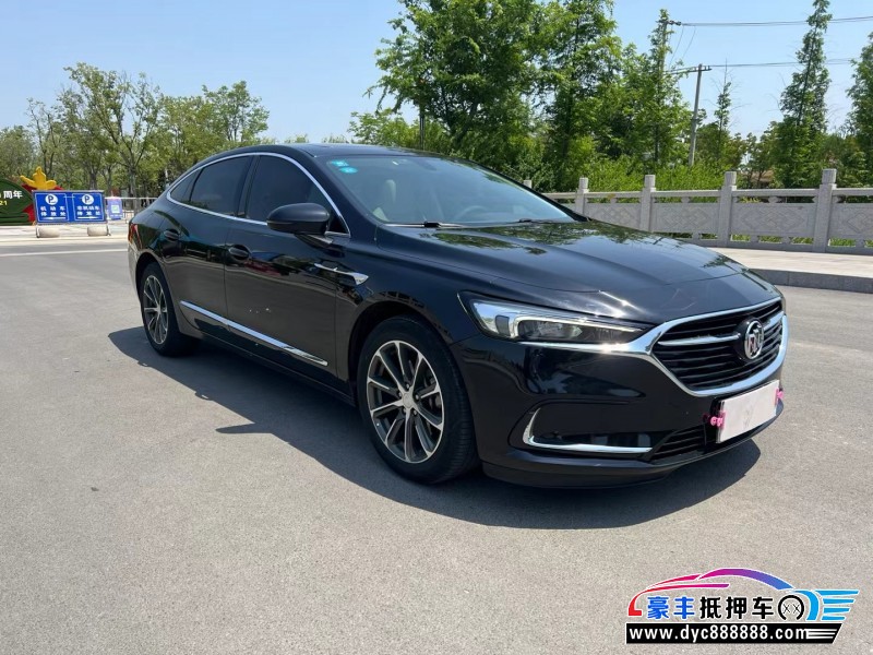 20年别克君越轿车抵押车出售