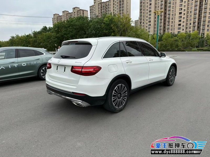 19年奔驰GLC轿车抵押车出售