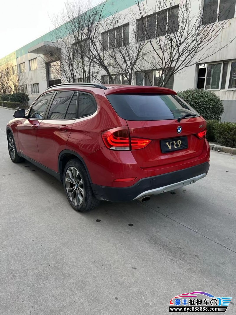 13年宝马X1轿车抵押车出售