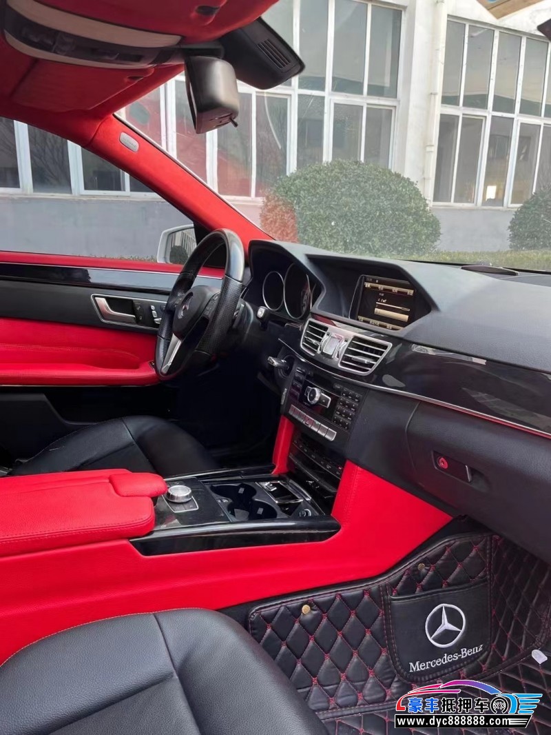 14年奔驰E轿车抵押车出售