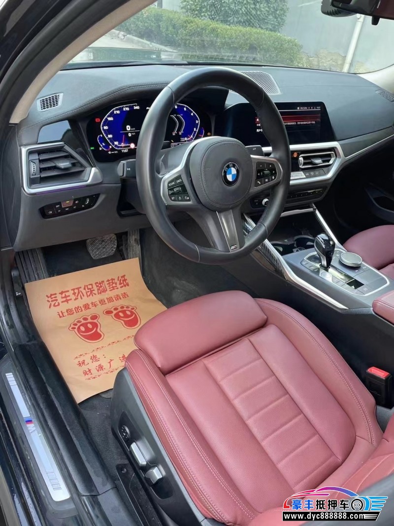 21年宝马3系轿车抵押车出售